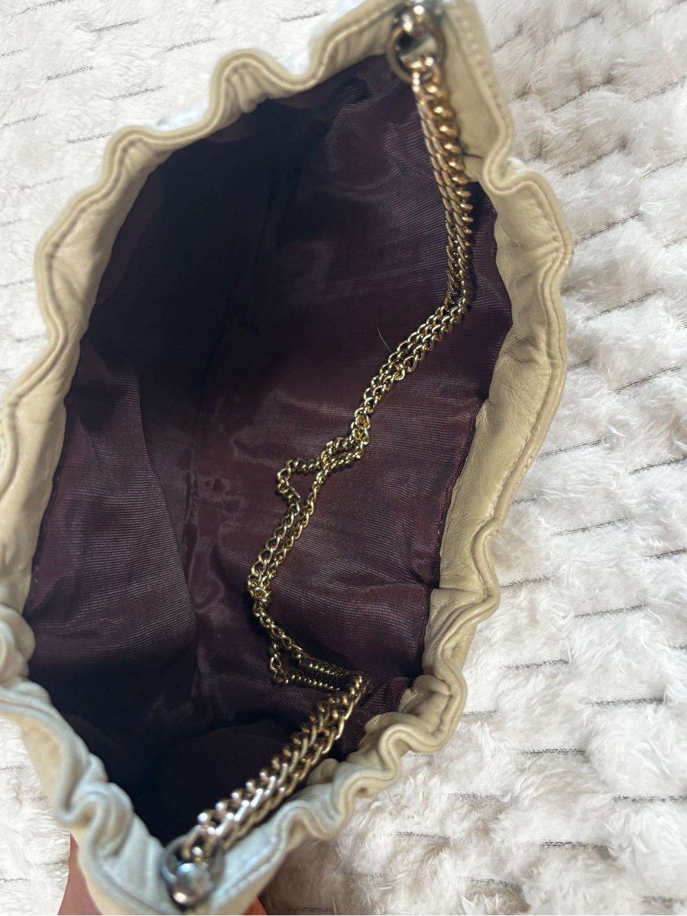 Vintage Cream Leather Clutch Shoulder Bag Gold Chain No Brand - Picture 6 of 6